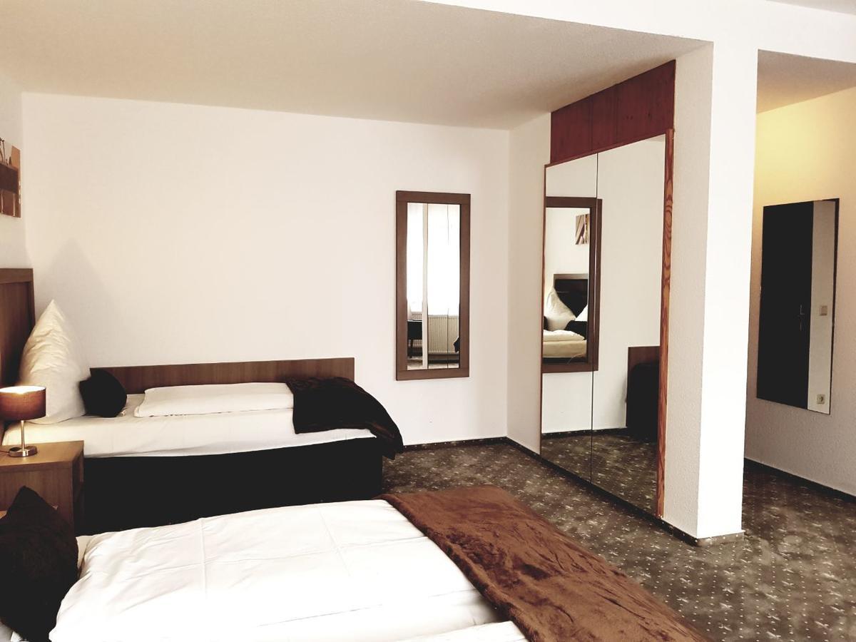 Hotel Dormir 뫼르스 외부 사진